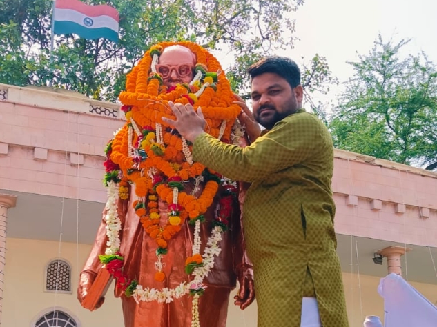 सतनामी समाज युवा प्रकोष्ठ द्वारा बडे हर्षोल्लास के साथ मनाई गई अंबेडकर जयंती…