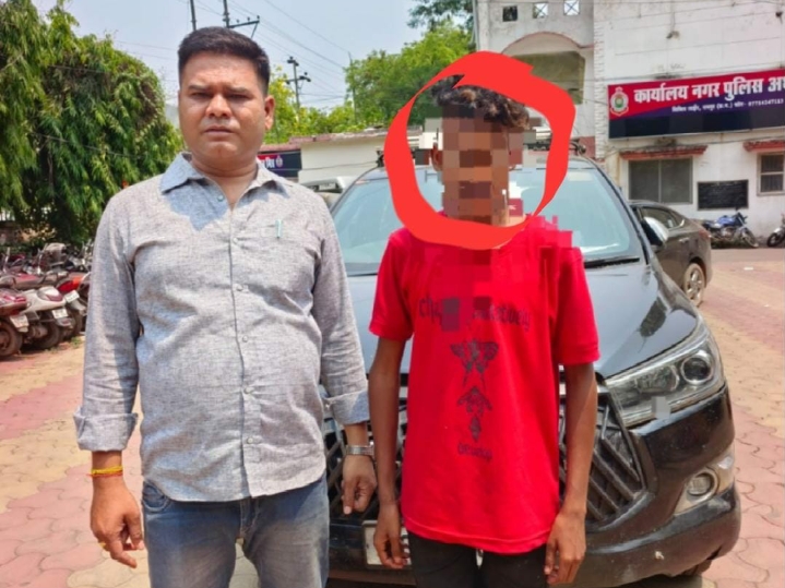 इनोवा क्रिस्टा वाहन चोरी करने वाला विधि से संघर्षरत बालक पुलिस की गिरफ्त में…