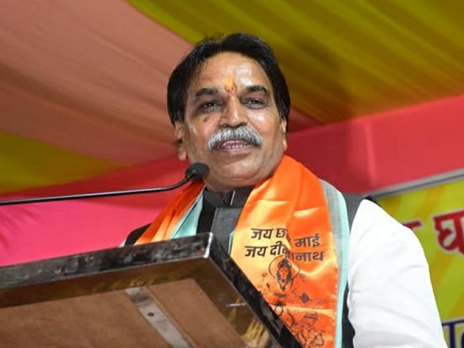 राधिका खेड़ा के समर्थन में पूर्वमंत्री राजेश मूणत, कहा नारी सम्मान में लड़ी जा रही, हर लड़ाई का हम समर्थन करते है…