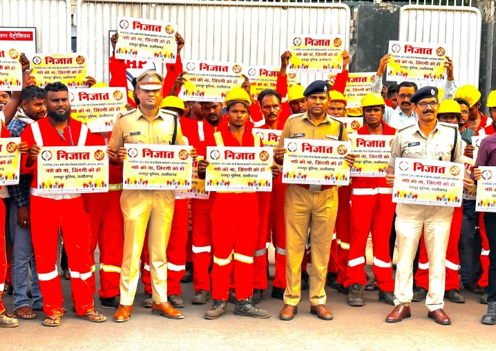 रायपुर पुलिस के नशा मुक्ति अभियान निजात का एचपीसीएल और टैंकर संघ ने किया समर्थन लगाए 500 टैंकर ऊपर निजात अभियान के पोस्टर…