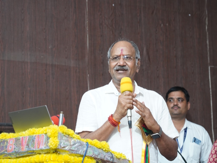 मोदी के माथे जनता लगा रही विजय तिलक- बृजमोहन