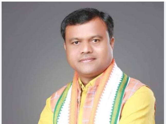 4 जून को मोदी बेरोजगार हो जाएंगे युवाओं को रोजगार मिलेगा – दीपक बैज