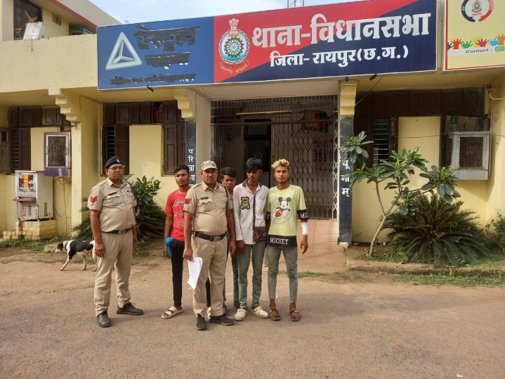 शराब दुकान के बाहर हत्या का प्रयास करने वाले आरोपियों को रायपुर पुलिस ने किया गिरफ्तार…