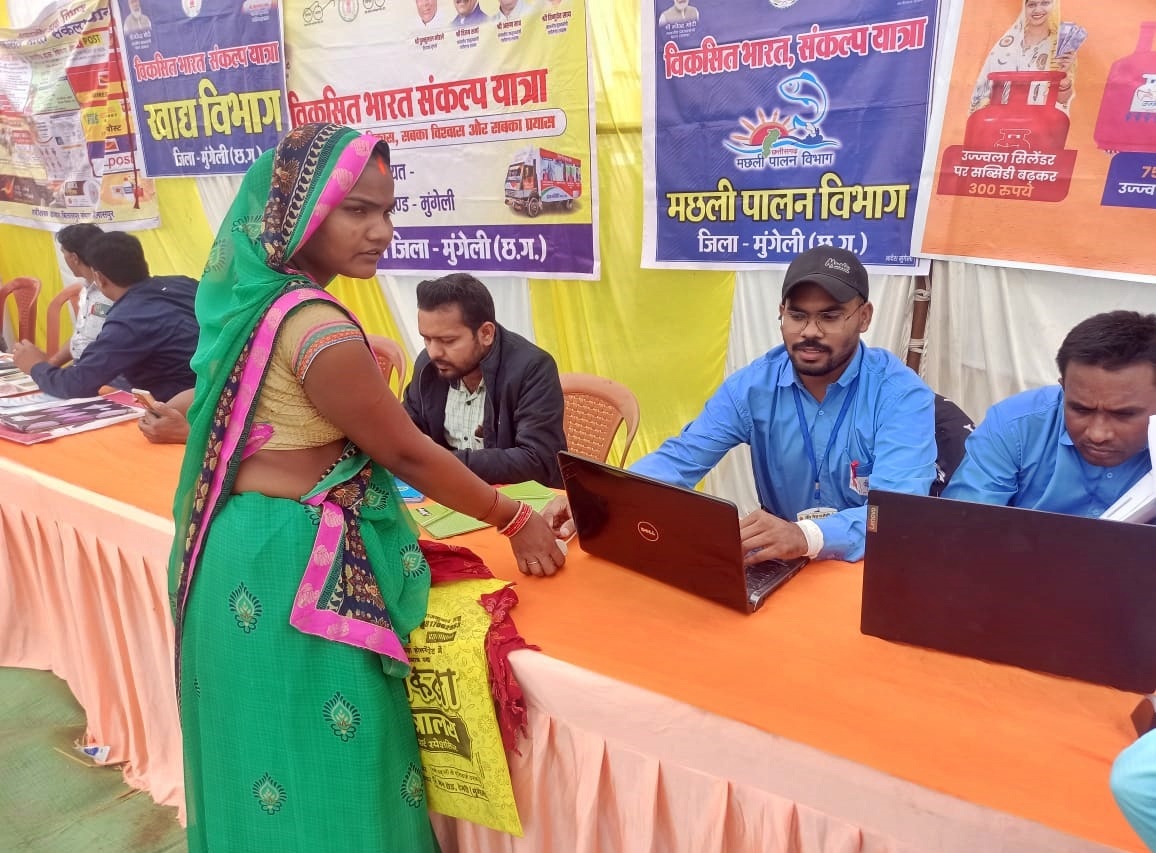 प्रधानमंत्री उज्ज्वला योजना: सशक्त होती महिलाएं, छत्तीसगढ़ मे 36 लाख से अधिक महिलाओं को धुएं से मिली मुक्ति…