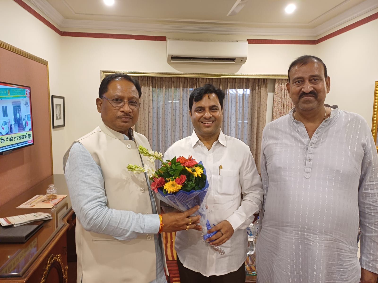 मुख्यमंत्री विष्णु देव साय का ओडिशा के नव निर्वाचित विधायकों ने जताया आभार…