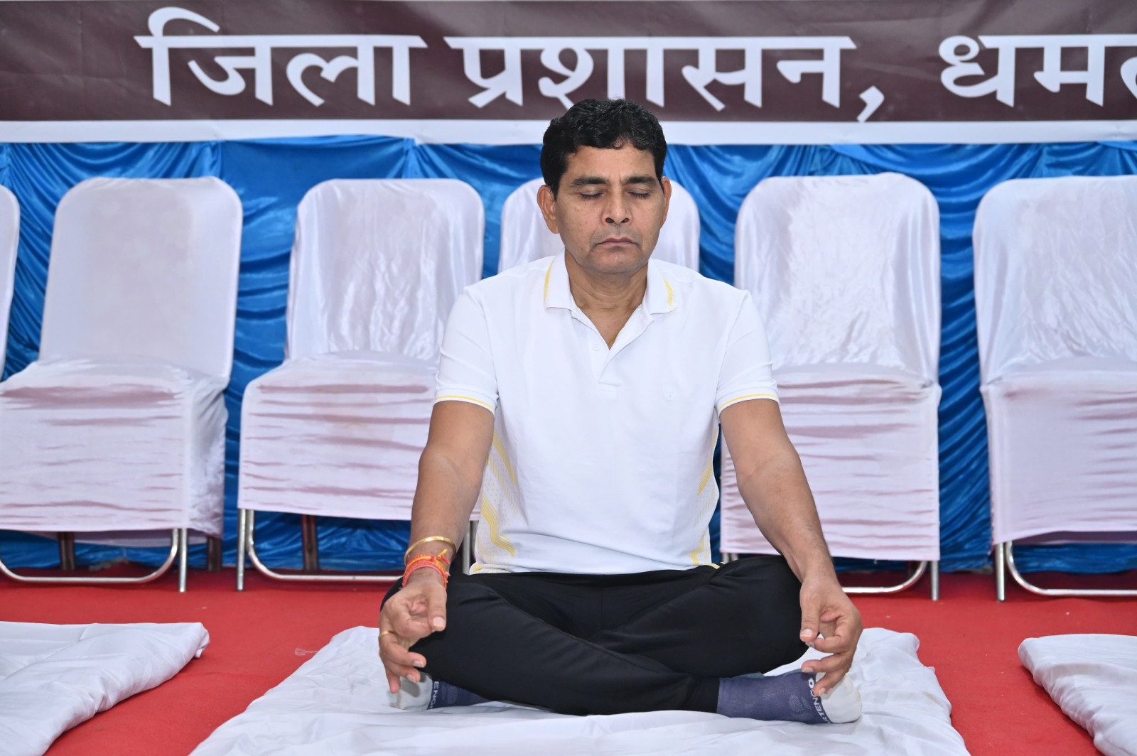 प्रभारी मंत्री टंकराम वर्मा अंतर्राष्ट्रीय योग दिवस के अवसर पर आयोजित जिला स्तरीय सामूहिक योगाभ्यास में हुए शामिल…