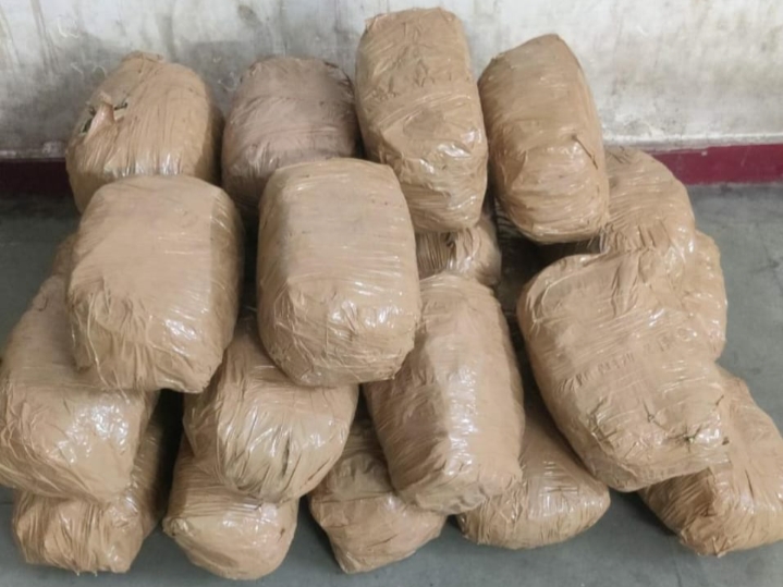 नशे के विरुद्ध वृहद जनजागरुकता के तहत 3,41 कार्यक्रम किए गए। थानों में नशे के आदी सैकड़ों लोगों की हो रही काउंसलिंग