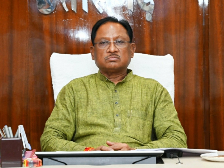 किसानों को समय पर मिले गुणवत्तायुक्त खाद-बीज, भण्डारण और वितरण की स्थिति पर रखें सतत निगरानी: मुख्यमंत्री विष्णु देव साय