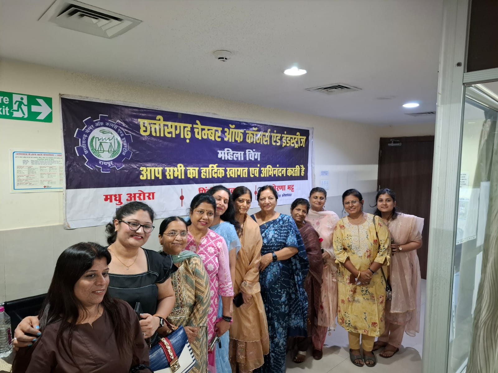 चिकित्सक दिवस के अवसर श्री नारायणा हॉस्पिटल एवं महिला चेम्बर के संयुक्त तत्वाधान में स्वैच्छिक रक्तदान शिविर का आयोजन किया गया…