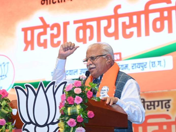 भाजपा प्रदेश कार्यसमिति में केंद्रीय मंत्री खट्टर का राहुल गांधी के हिंदू हिंसक होते है बयान पर तीखा वार…