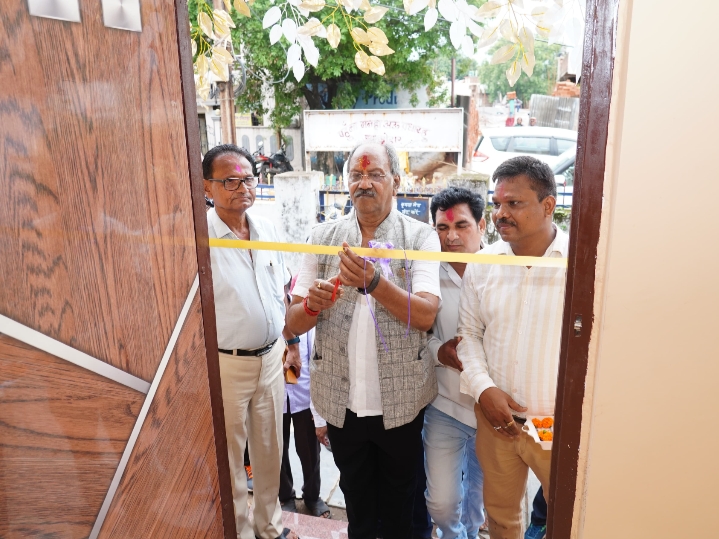 सांसद बृजमोहन अग्रवाल ने हरदिहा पटेल मरार नवीन छात्रावास भवन का लोकार्पण किया…