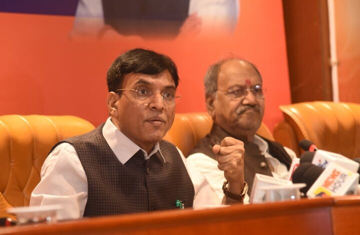 केन्द्रीय बजट पूरी तरह युवाओं, माहिलाओ, गरीब और किसानों को समर्पित – मनसुख मांडविया