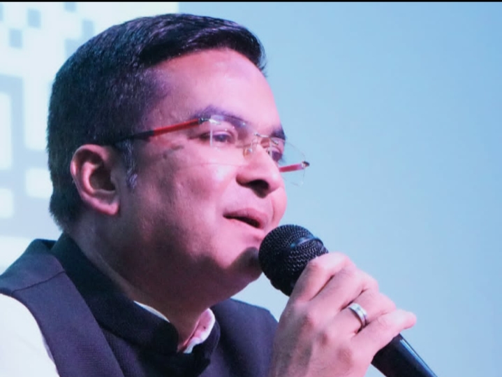 भिलाई सुपेला से अन्यत्र बनेगा निगम मुख्यालय, नेहरू नगर और वैशाली नगर जोन कार्यालय भी होंगे स्थानांतरित, राज्य शासन से चर्चा बाद विधायक रिकेश ने 25 करोड़ का भेजा प्रस्ताव, मल्टी काम्प्लेक्स पर हो रहा विचार…