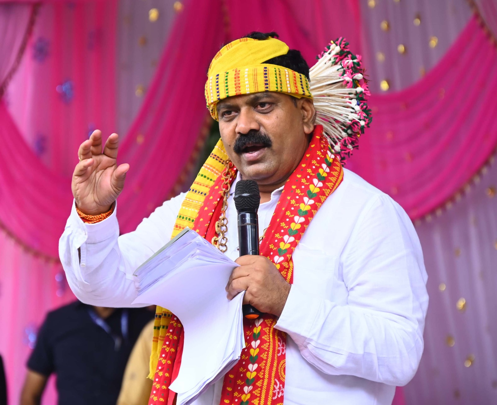 प्रदेश की सरकार आदिवासी अधिकार, उनके विकास और संस्कृति की रक्षा एवं संवर्धन के लिए प्रतिबद्ध – उपमुख्यमंत्री विजय शर्मा