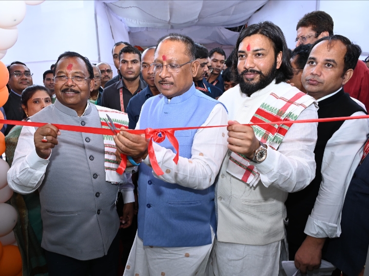 मुख्यमंत्री विष्णुदेव साय ने आरंग विधानसभा को दी कई विकास कार्यों की सौगात…