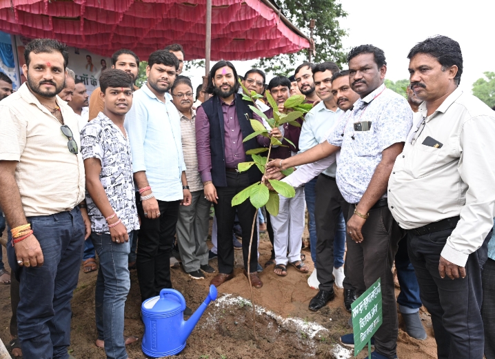 ग्राम राटाकाट में “एक पेड़ मां के नाम” के तहत हुआ वृहद वृक्षारोपण आयोजन…