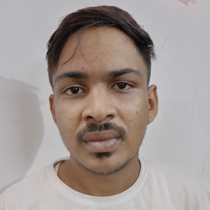 धारदार चाकू के साथ थाना न्यू राजेन्द्र नगर का हिस्ट्रीशीटर चौतन्य उर्फ चिन्टू वर्मा गिरफ्तार…