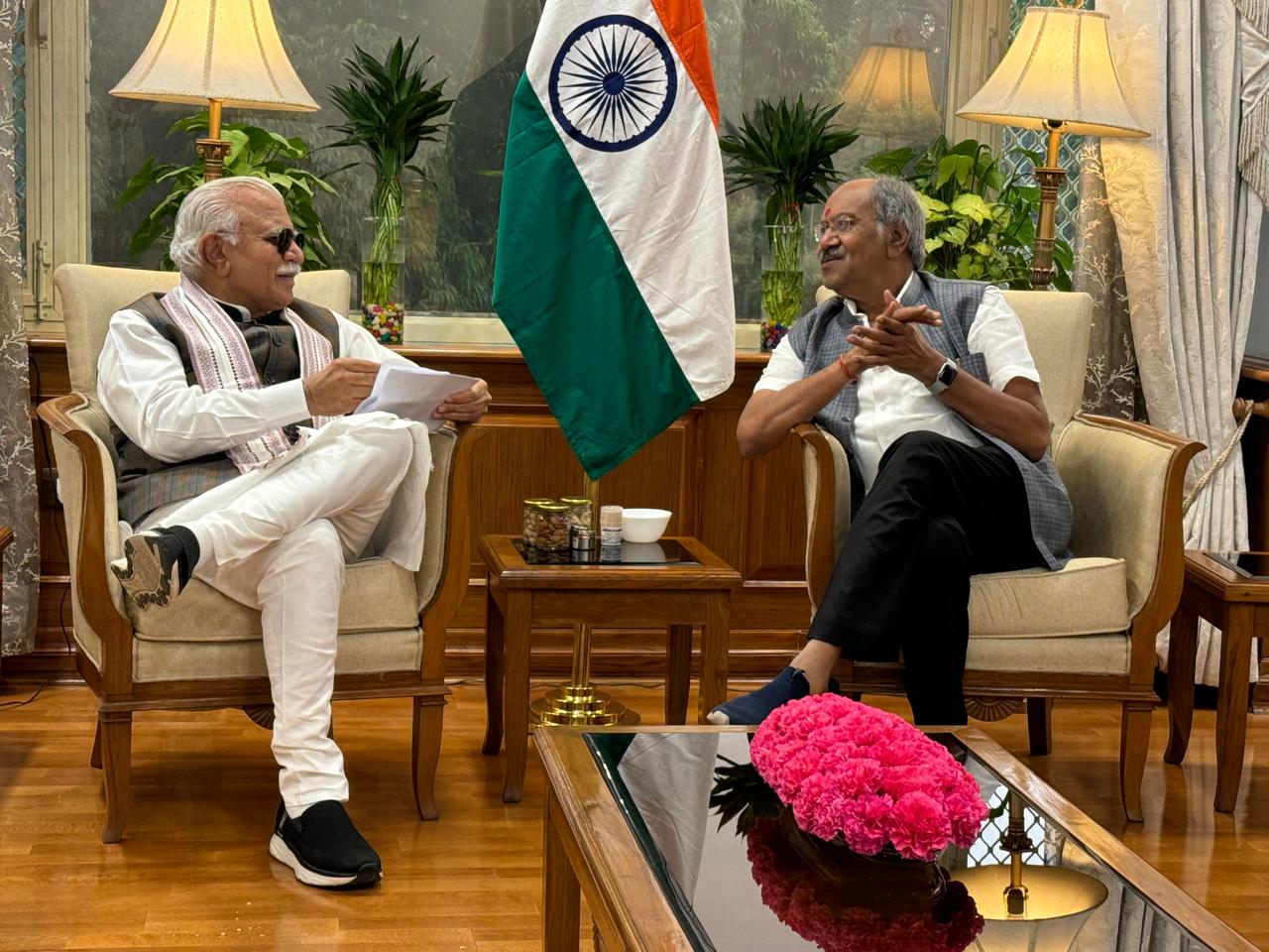 सांसद बृजमोहन अग्रवाल ने गुरुवार को केंद्रीय आवास और शहरी विकास मंत्री मनोहर लाल खट्टर से की सौजन्य भेंट…