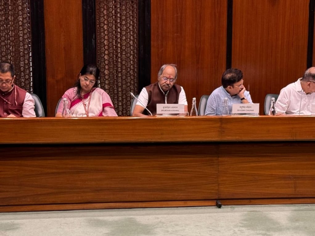 छत्तीसगढ़ के किसानों को आत्मनिर्भर बनाने के लिए सांसद बृजमोहन प्रयासरत…