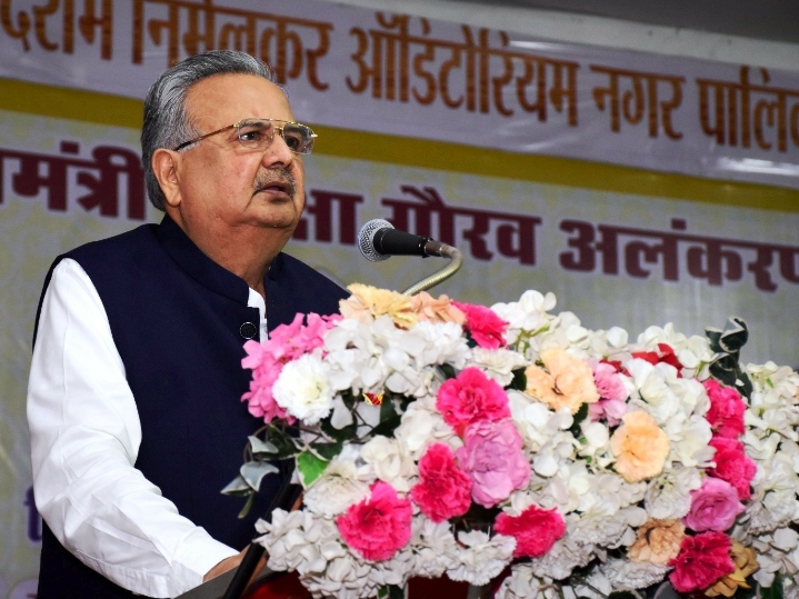 हर युग के निर्माण में परिवर्तन के लिए शिक्षक देते हैं मार्गदर्शन – विधानसभा अध्यक्ष डॉ. रमन सिंह