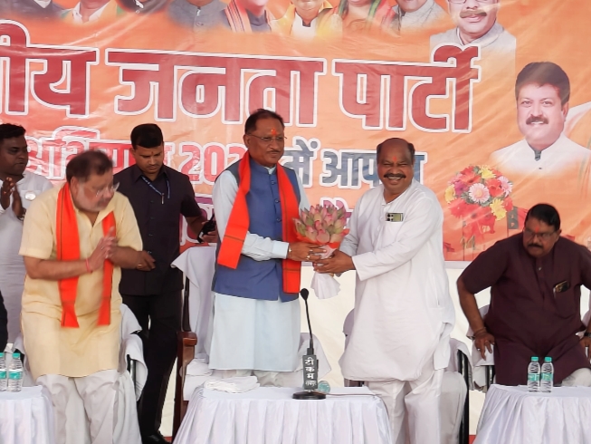 सदस्यता अभियान के तहत रायपुर की उत्तर विधानसभा में आयोजित कार्यक्रम में पहुंचे सीएम…