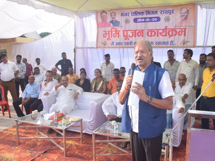 रायपुर लोकसभा क्षेत्र को सांसद बृजमोहन अग्रवाल की सौगात, रायपुर, बलौदा बाजार में 16 करोड़ रुपए के विकास कार्यों का लोकार्पण और भूमिपूजन…