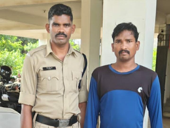 रायपुर पुलिस ने आर्म्स एक्ट के आरोपी को किया गया गिरफ्तार…