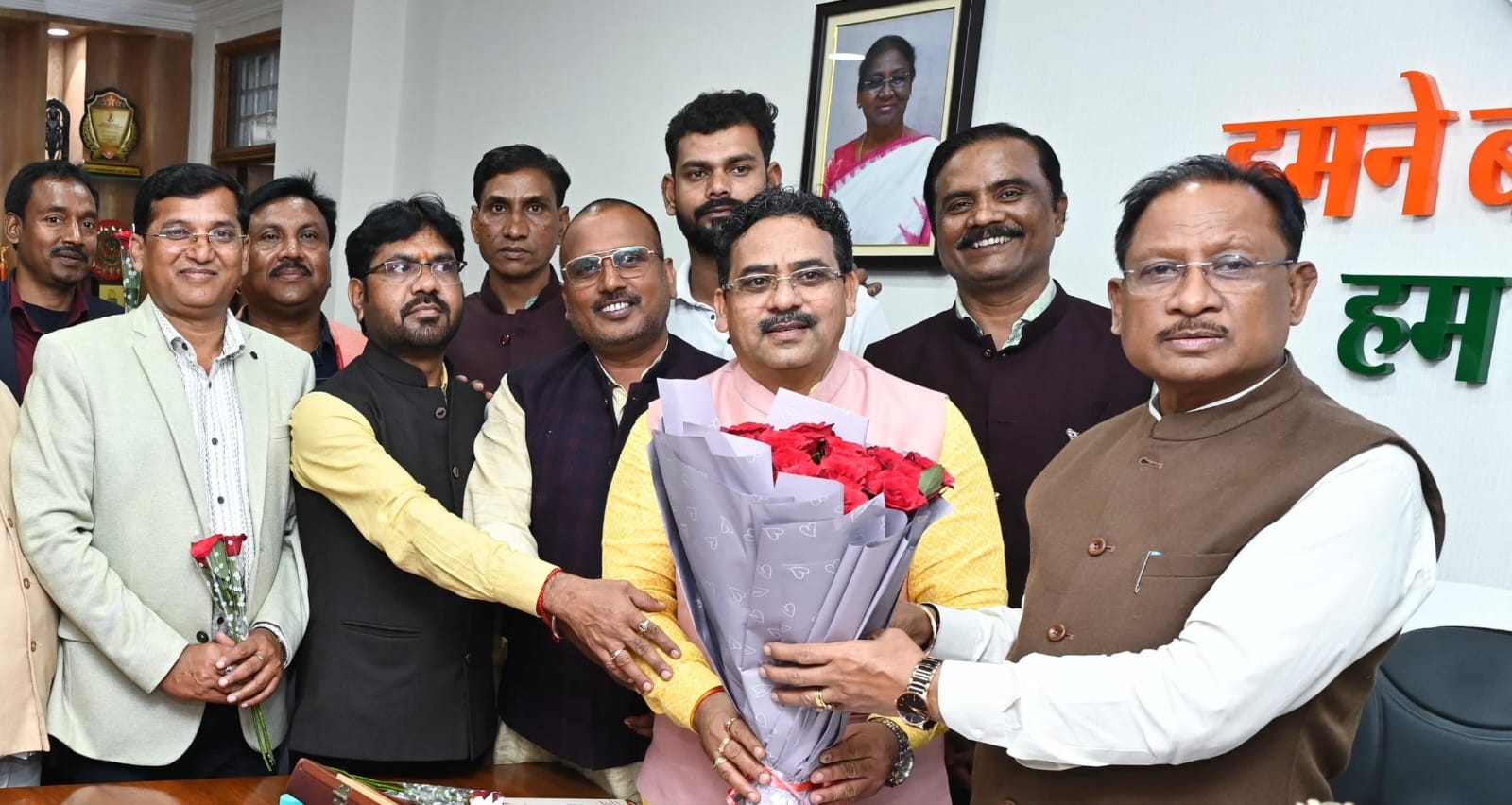 मुख्यमंत्री से छत्तीसगढ़ प्रदेश शौंडिक समाज के प्रतिनिधि मंडल ने की भेंट…