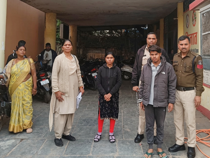 अलग-अलग विभाग में नौकरी लगाने का झांसा देकर आधा दर्जन से अधिक बेरोजगारों से लाखों रूपये ऐंठने वाले नर्सिंग की छात्रा सहित कुल 02 आरोपी गिरफ्तार…