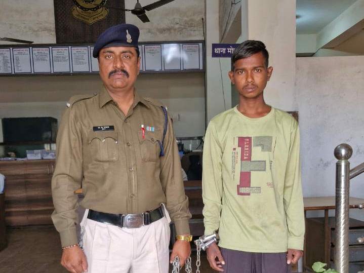 जिला बदर बदमाश आशु क्षत्रि थाना कबीर नगर क्षेत्र में घूमते पाए जाने पर गिरफ्तार…