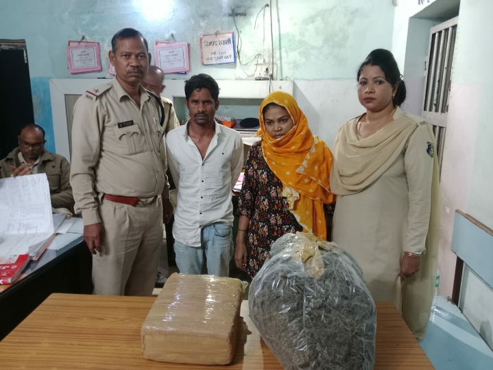 गांजा बेचते हुए एक महिला सहित दो गिरफ्तार…