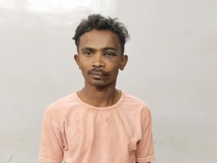 लोहे का धारदार तलवार लहराते हुये आम लोगों को डराते धमकाते हुए आरोपी हरि नारायण गिरफ्तार…