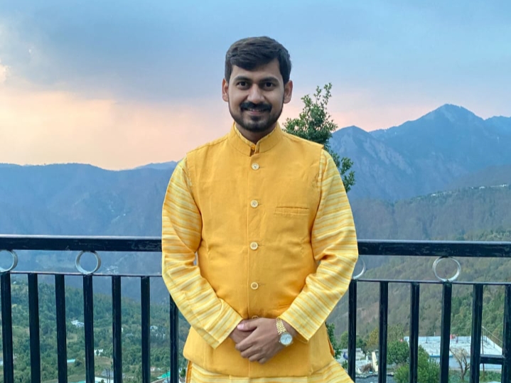 जनपद पंचायत 14 से तहसील साहू संघ के युवा प्रकोष्ठ अध्यक्ष योगेश कुमार ने किया नामांकन दाखिल…