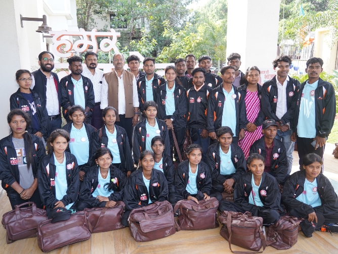 यूथ एक्सचेंज प्रोग्राम देश की संस्कृति को जोड़ने में सहायक : सांसद बृजमोहन अग्रवाल