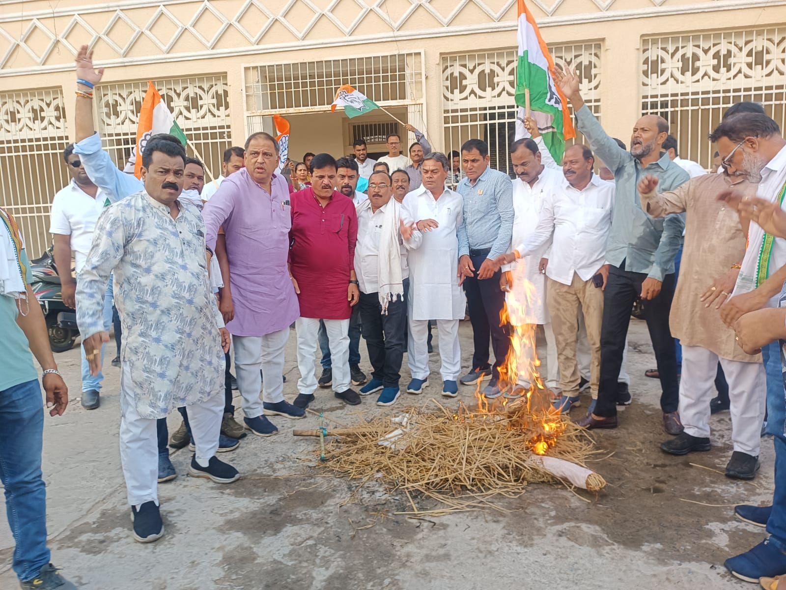 कर्नल सोफिया के लिये अभद्र टिप्पणी करने वाले भाजपाई मंत्री को बर्खास्त किया जाये – कांग्रेस