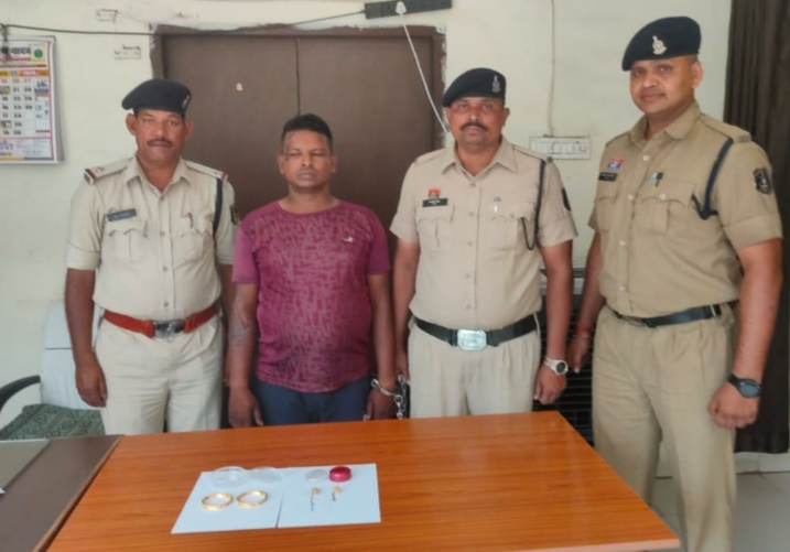 लूट की घटना को अंजाम देने वाला आरोपी ज्वाला बैरागी गिरफ्तार…