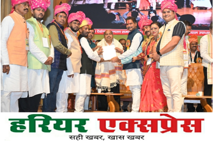 छत्तीसगढ़ के विकास में देवांगन समाज का योगदान सराहनीय : पुरंदर मिश्रा