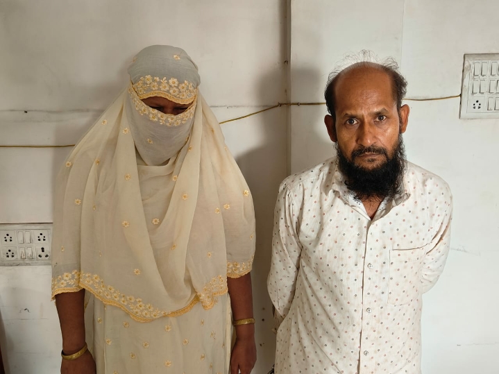 बांग्लादेश से भारत आकर रायपुर में गैरकानूनी तरीके से निवासरत बांग्लादेशी दंपत्ति गिरफ्तार…