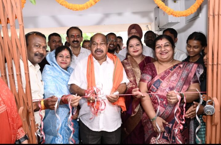 शिक्षा को समर्पित नेतृत्व — विधायक पुरंदर मिश्रा ने बच्चों को ज्ञान और परिश्रम का दिया मंत्र…