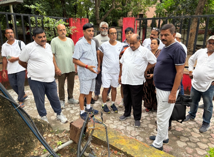 स्वच्छ भारत मिशन को साकार कर रहे उत्तर विधायक पुरंदर मिश्रा…