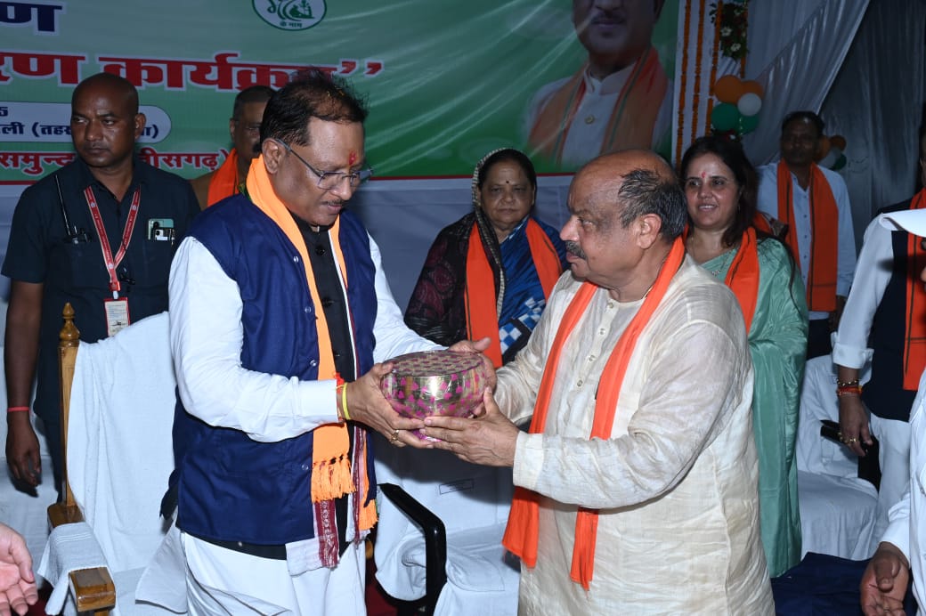 दुर्गापाली में “एक पेड़ मां के नाम” अभियान ने रचा इतिहास – सिंदूर पार्क को मिला गोल्डन बुक ऑफ वर्ल्ड रिकॉर्ड में स्थान…