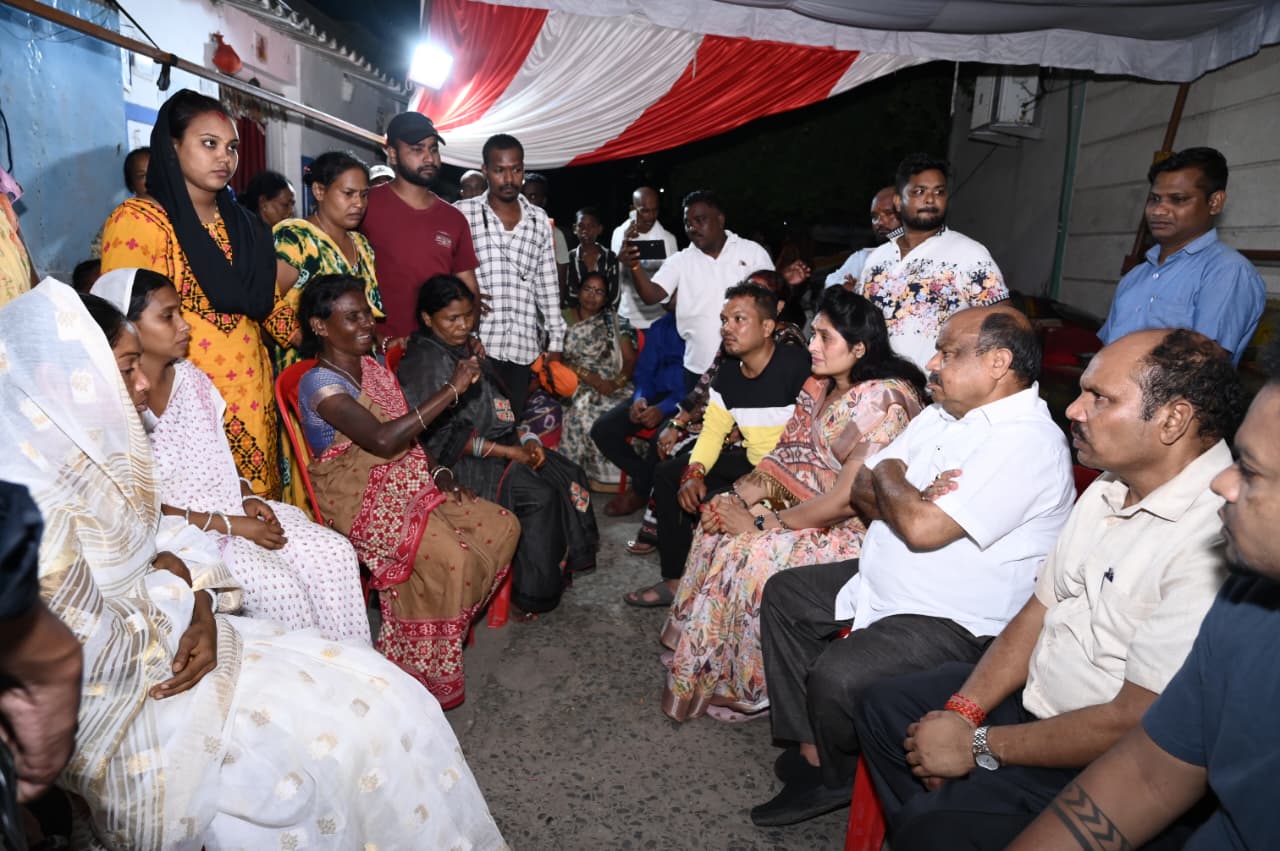 धमतरी की घटना पर उत्तर विधायक पुरंदर मिश्रा की गहरी संवेदना – न्याय के लिए हर संभव प्रयास का आश्वासन