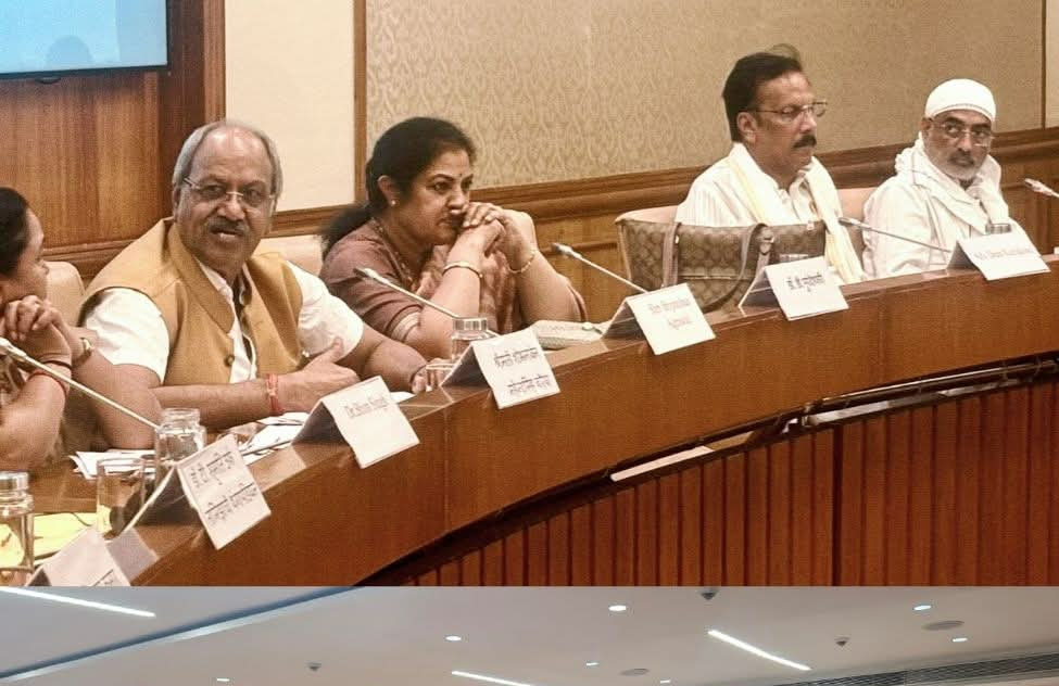 युवाओं के शैक्षणिक सपनों को साकार करने में शिक्षा ऋण बनेगा सहायक: बृजमोहन अग्रवाल