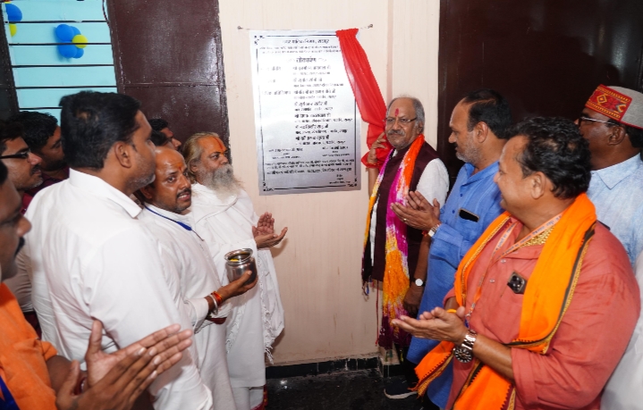 रावणभाठा दशहरा मैदान में विजयादशमी महोत्सव का भूमिपूजन, सांसद बृजमोहन ने किया बैडमिंटन हॉल का लोकार्पण…