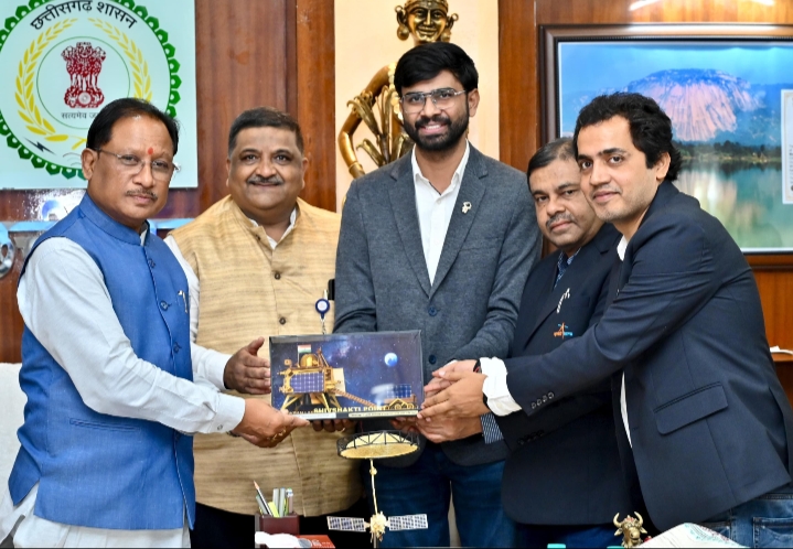 इसरो की उपलब्धियाँ प्रत्येक भारतवासी के लिए गर्व का विषय : मुख्यमंत्री श्री साय