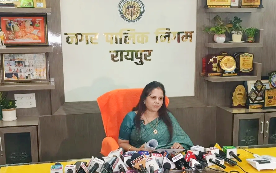 महापौर मीनल चौबे, सभापति सूर्यकान्त राठौड़, संस्कृति विभाग अध्यक्ष अमर गिदवानी, एमआईसी सदस्यों, पार्षदों ने समस्त नगरवासियों को कार्तिक पूर्णिमा महादेवघाट पुन्नी मेला गुरूनानक देव जयन्ती की दी अग्रिम हार्दिक शुभकामनायें…