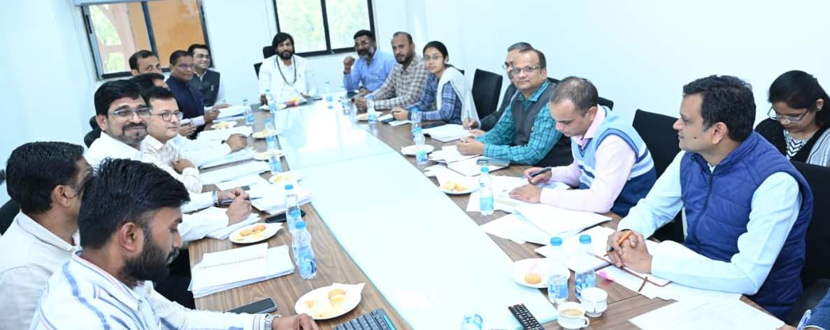 कौशल विकास, तकनीकी शिक्षा एवं रोजगार विभाग की समीक्षा बैठक में मंत्री गुरु खुशवंत साहेब ने दिए महत्वपूर्ण निर्देश…