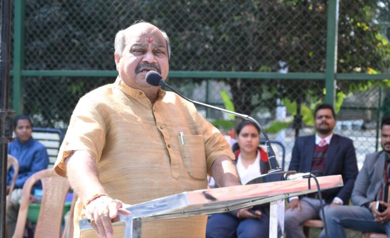 विधायक पुरंदर मिश्रा ने किया इंटर-कॉलेज बास्केटबॉल टूर्नामेंट का भव्य शुभारंभ…