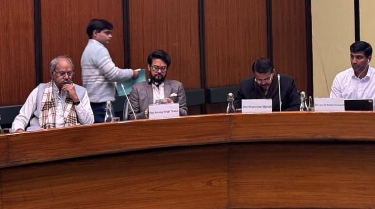 संवैधानिक सुधारों पर JPC की बैठक में सांसद बृजमोहन ने रखे सशक्त विचार