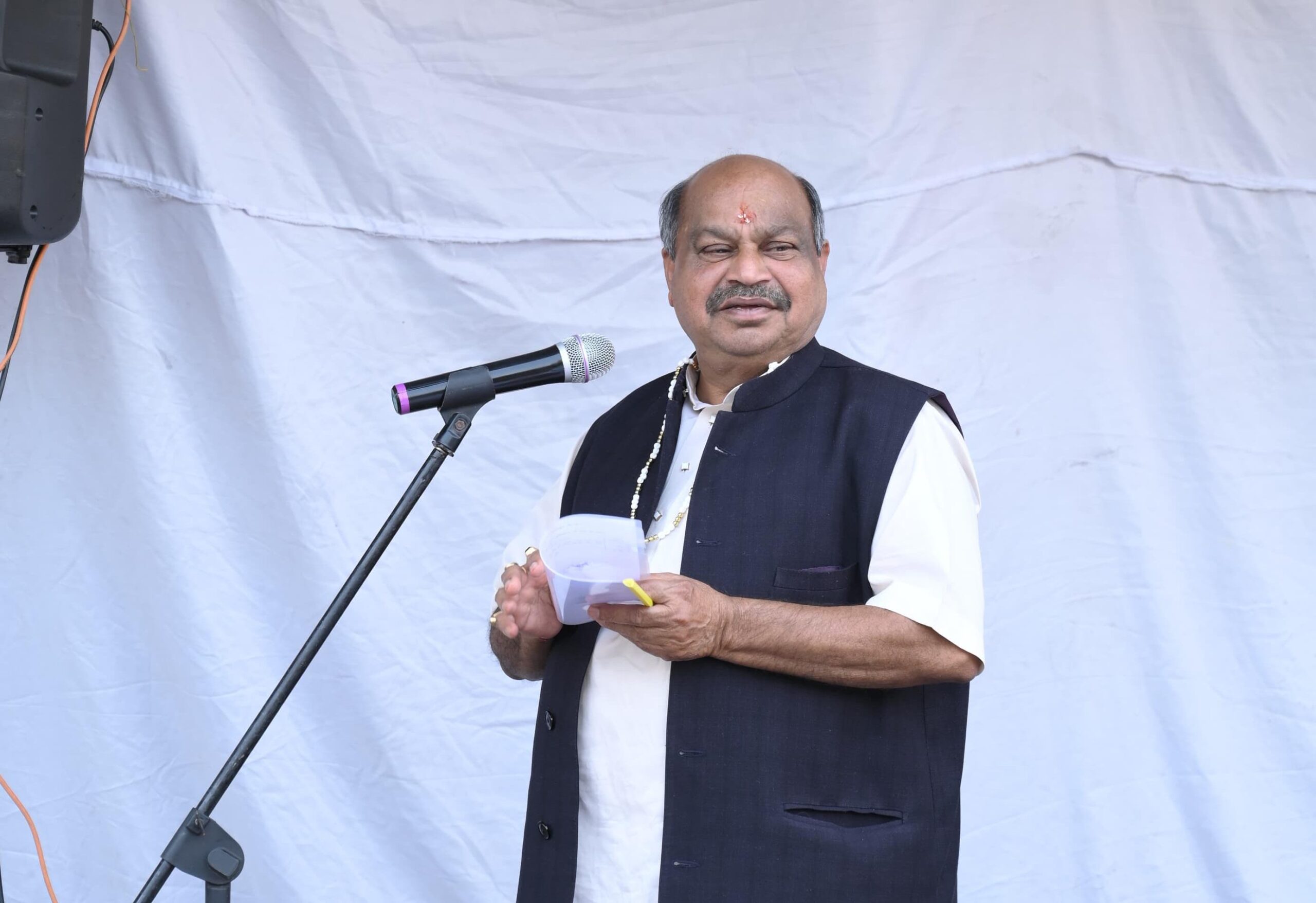 जनहित के नायक पुरंदर मिश्रा, विकास की नींव रखकर बदली कॉलोनी की तस्वीर…